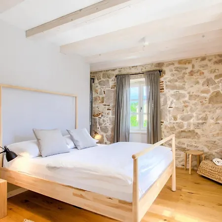 Holiday home Plivov *